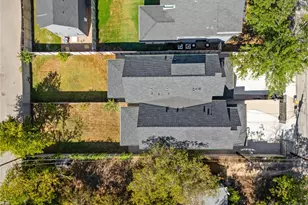 613 Clifford Rd, Austin, TX 78745 - Photo 35