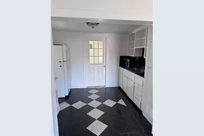 2209 E 5th Street, Austin, TX 78702 - Photo 5