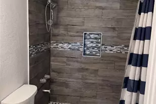 2209 E 5th St., Austin, TX 78702 - Photo 7