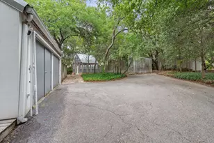 708 Snyder Hill Dr, San Marcos, TX 78666 - Photo 33