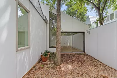 708 Snyder Hill Drive, San Marcos, TX 78666 - Photo 5