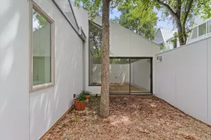 708 Snyder Hill Dr, San Marcos, TX 78666 - Photo 5