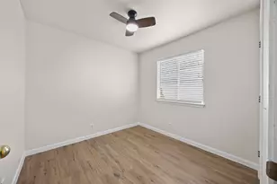 803 Sparkling Brook Ln, Leander, TX 78641 - Photo 17