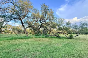 1435 Hilliard Rd, San Marcos, TX 78666 - Photo 7