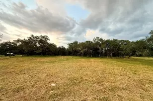 1435 Hilliard Rd, San Marcos, TX 78666 - Photo 15