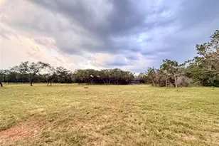 1435 Hilliard Rd, San Marcos, TX 78666 - Photo 27