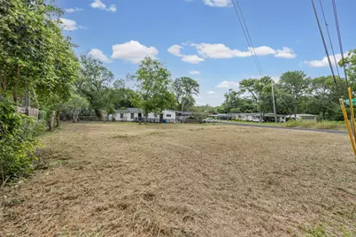 1201 Fort Branch Boulevard, Austin, TX 78721 - Photo 17