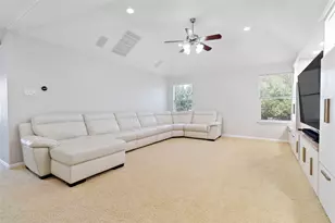 8032 Via Verde Dr, Austin, TX 78739 - Photo 25