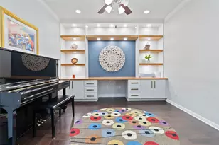 8032 Via Verde Dr, Austin, TX 78739 - Photo 11