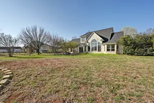 25 Lovegrass Ln, Sunset Valley, TX 78745 - Photo 27