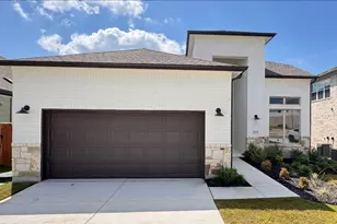 8013 Royal Mint Cv, Lago Vista, TX 78645 - Photo 1