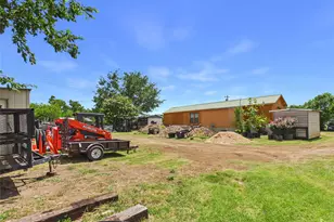 200 N Mustang Ave, Cedar Park, TX 78613 - Photo 19