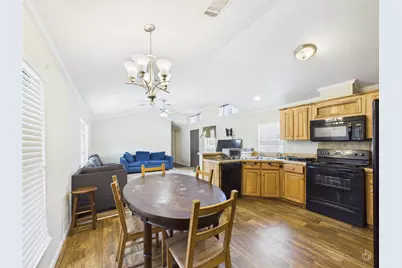 200 N Mustang Avenue, Cedar Park, TX 78613 - Photo 9