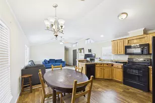 200 N Mustang Ave, Cedar Park, TX 78613 - Photo 9