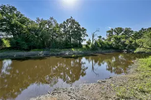 681 Co Rd 474, Elgin, TX 78621 - Photo 27