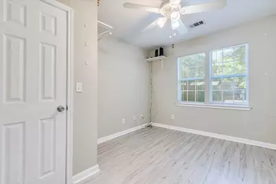 609 Cottonwod Street, Lockhart, TX 78644 - Photo 11