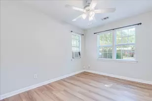 609 Cottonwod St, Lockhart, TX 78644 - Photo 19