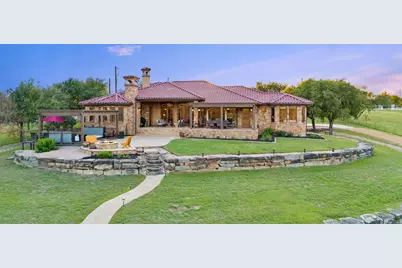 481 Chimney Cove Drive, Marble Falls, TX 78654 - Photo 31