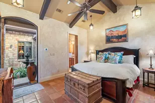 481 Chimney Cove Dr, Marble Falls, TX 78654 - Photo 23