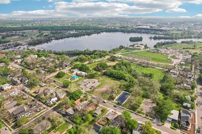 2312 Canterbury St #A, Austin, TX 78702 - Photo 23