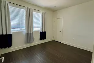 604 N Bluff Dr, Austin, TX 78745 - Photo 17