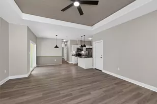 123 S Kanaio Dr, Bastrop, TX 78602 - Photo 5