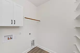 123 S Kanaio Dr, Bastrop, TX 78602 - Photo 31