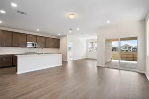 127 Arlington Park Loop, Hutto, TX 78634 - Photo 13