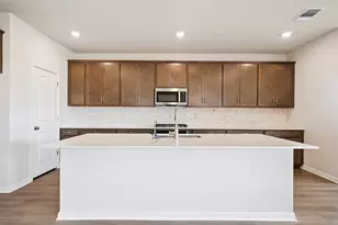 127 Arlington Park Loop, Hutto, TX 78634 - Photo 11