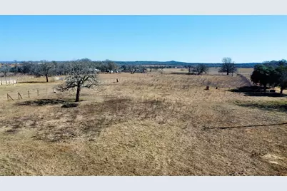 5633 Tenney Creek Road, Luling, TX 78648 - Photo 11