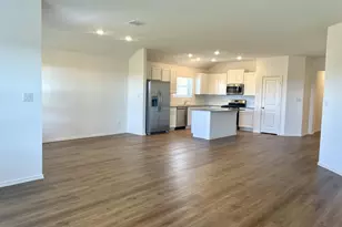 162 Agua Azul Bnd, Kyle, TX 78640 - Photo 5