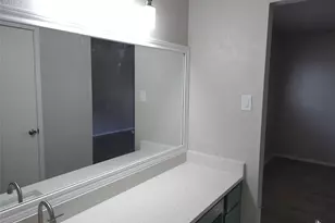 7105 Treasure Cove, Austin, TX 78745 - Photo 11