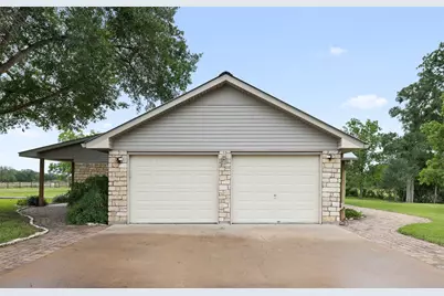 1140 Private Road 8022, Lincoln, TX 78948 - Photo 9