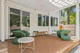1404 E M. Franklin Ave, Austin, TX 78721 - Photo 29