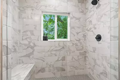 1404 E M Franklin Avenue #1, Austin, TX 78721 - Photo 19