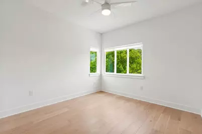 1404 E M Franklin Avenue #1, Austin, TX 78721 - Photo 25