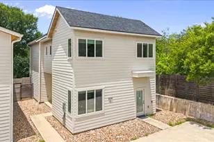 1404 E M. Franklin Ave, Austin, TX 78721 - Photo 31