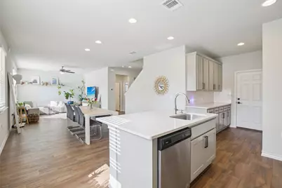 1913 Jacey Way, Austin, TX 78725 - Photo 9