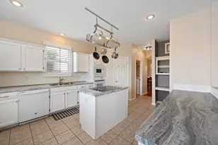 706 Sage Ct, Pflugerville, TX 78660 - Photo 9