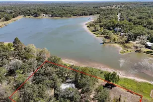 131 Moccasin Bend Dr, Smithville, TX 78957 - Photo 7