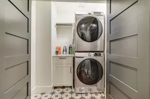 1305 Kinney Ave, Austin, TX 78704 - Photo 19