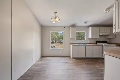 162 Jeffrey Drive, Cedar Creek, TX 78612 - Photo 5