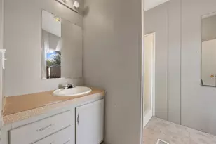 162 Jeffrey Dr, Cedar Creek, TX 78612 - Photo 15