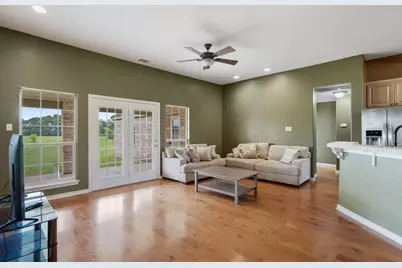 130 Cotton Rows Lane, Taylor, TX 76574 - Photo 9