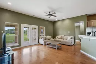 130 Cotton Rows Ln, Taylor, TX 76574 - Photo 9