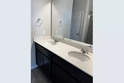 110 Trellis Boulevard, Leander, TX 78641 - Photo 3