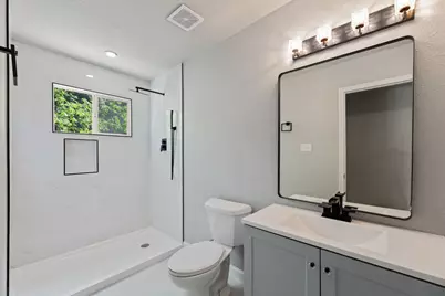7000 Carwill Drive, Austin, TX 78724 - Photo 9