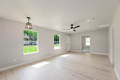 7000 Carwill Drive, Austin, TX 78724 - Photo 3
