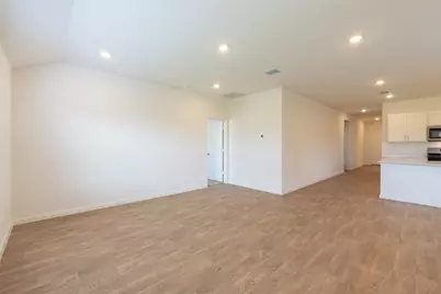 104 Las Lomas Drive, San Marcos, TX 78666 - Photo 17