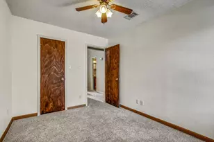 1010 Rundberg Ln, Austin, TX 78758 - Photo 13